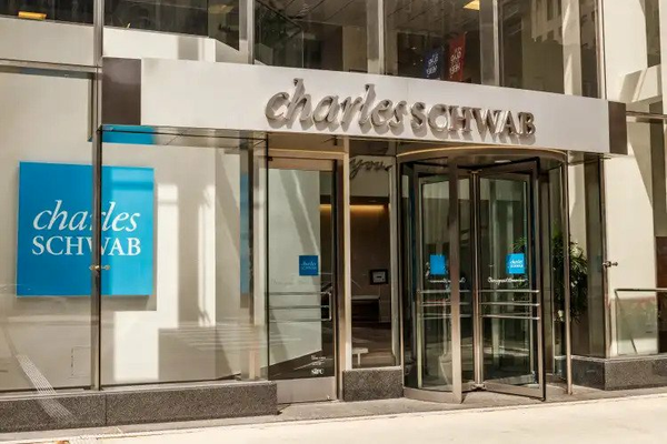 charles schwab crypto etf