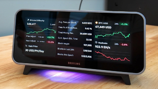 Bitcoin Price Ticker & more - Braiins DECK Review